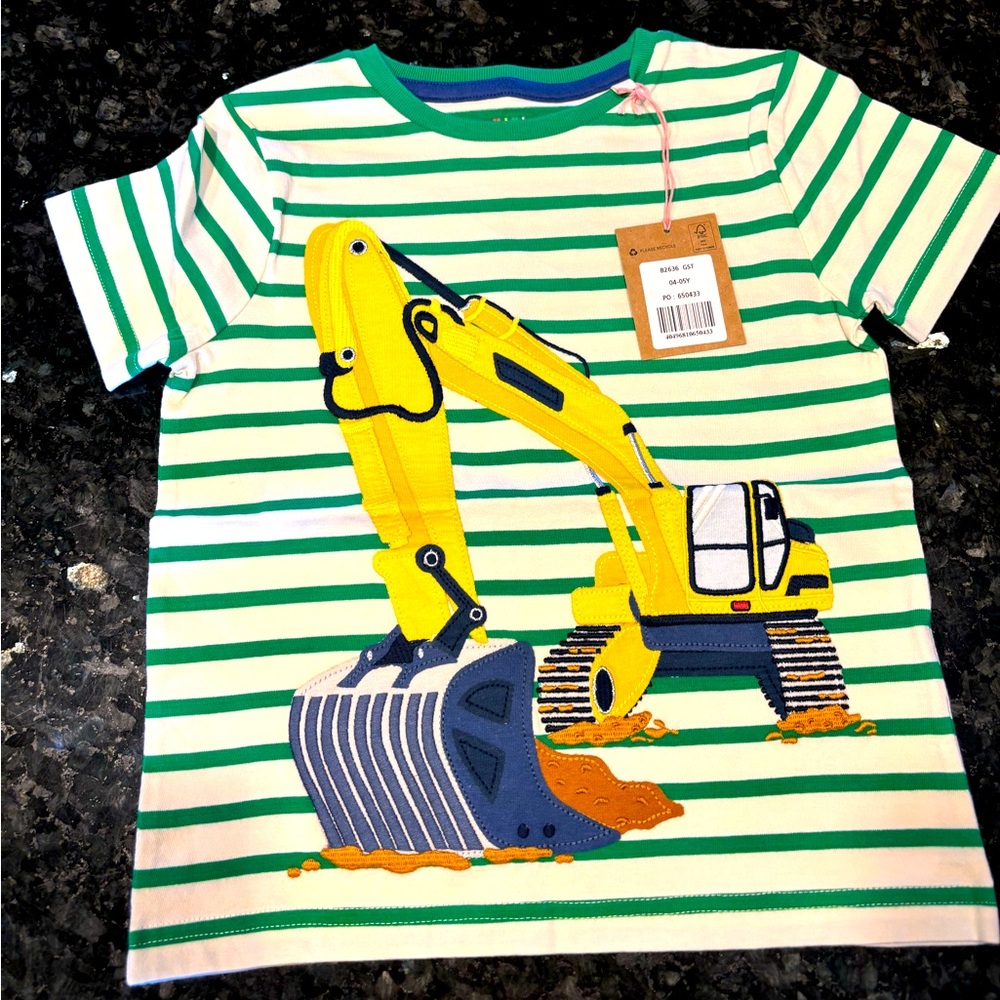 Brand new Mini Boden boys tractor shirt! Size 4T-5T